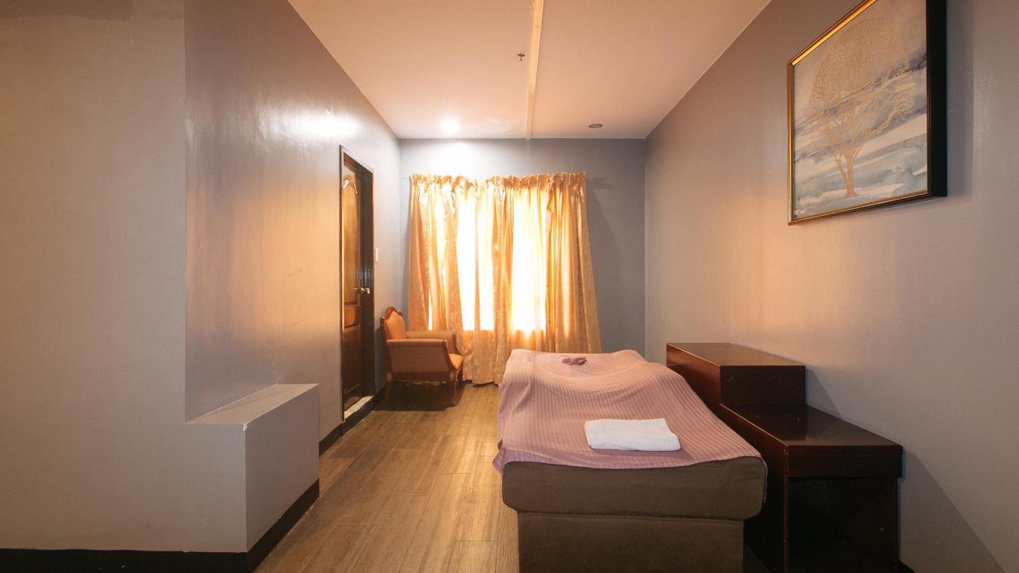 Reddoorz Premium At Jjimjbang Hotel Spa Манила Номер фото